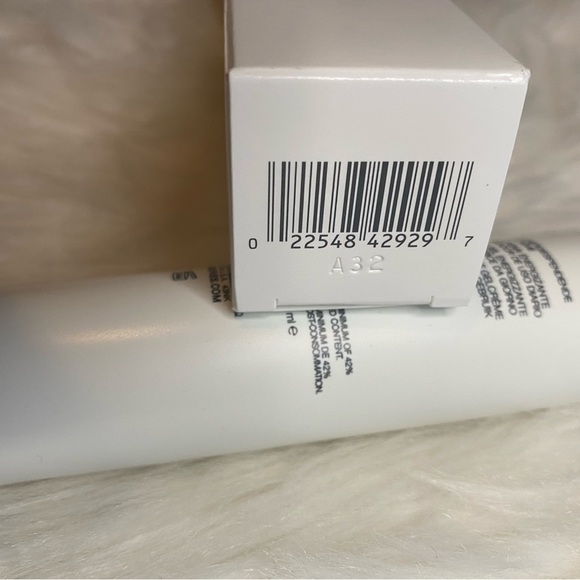 Lab Series by Lab Series Skincare for Men Daily Rescue Energizin - Picture 4 of 5